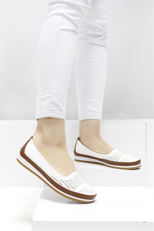 Beyaz Kadın Babet Ayakkabı 301