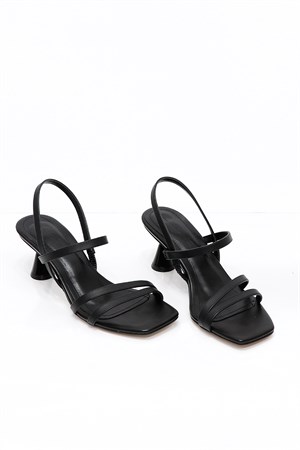 Siyah Topuklu Kadın Sandalet 823